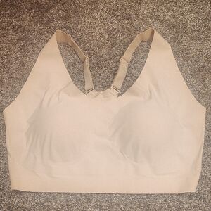 Studio 1886 Tan Wireless Sports Bra with Seamless Design